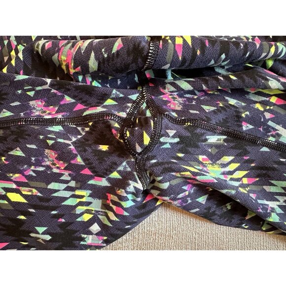 Victoria's Secret Sport Knockout Legging Multi Color Aztec Sz Small Pink Blue - Picture 5 of 7